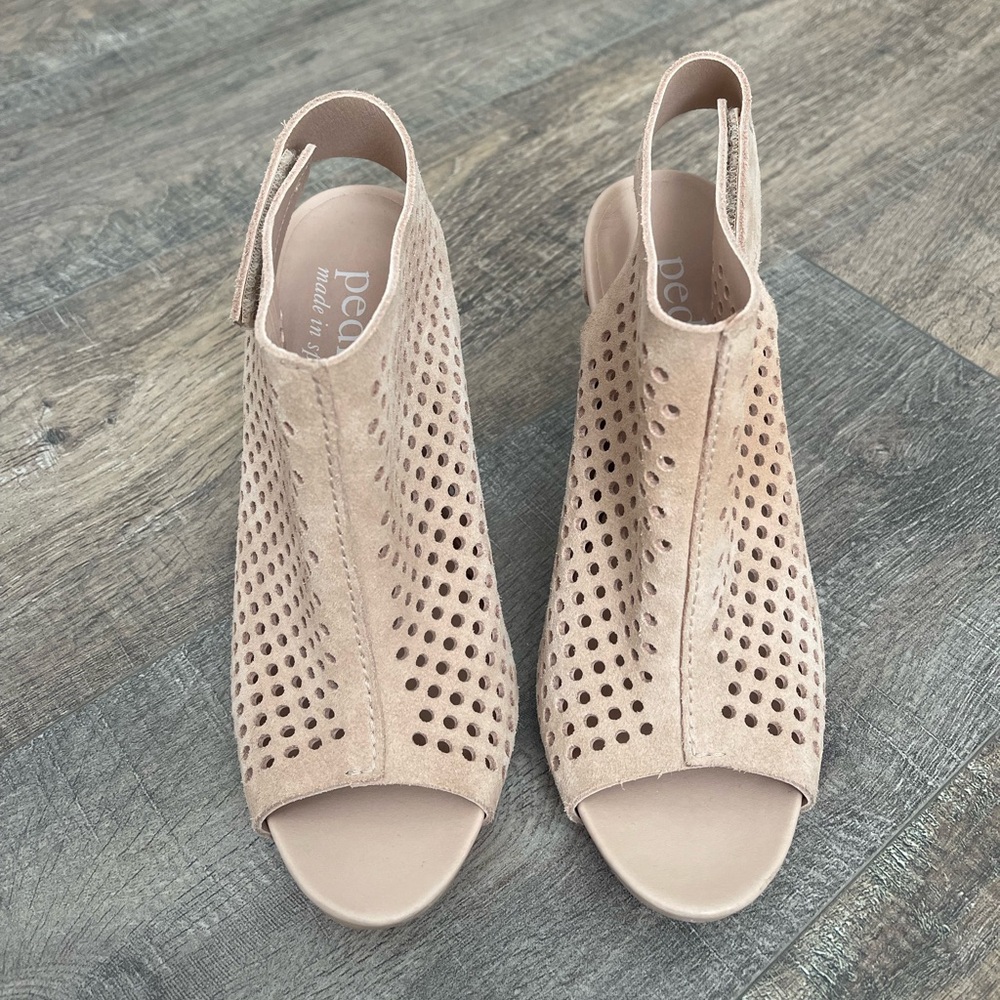 New Pedro Garcia Yinon Sandal size 7